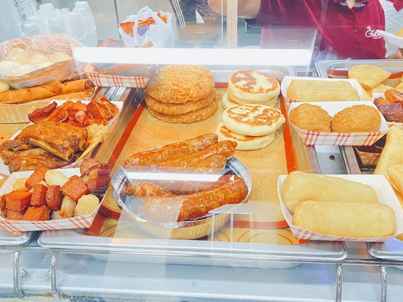 La Caleñita Bakery & Café food